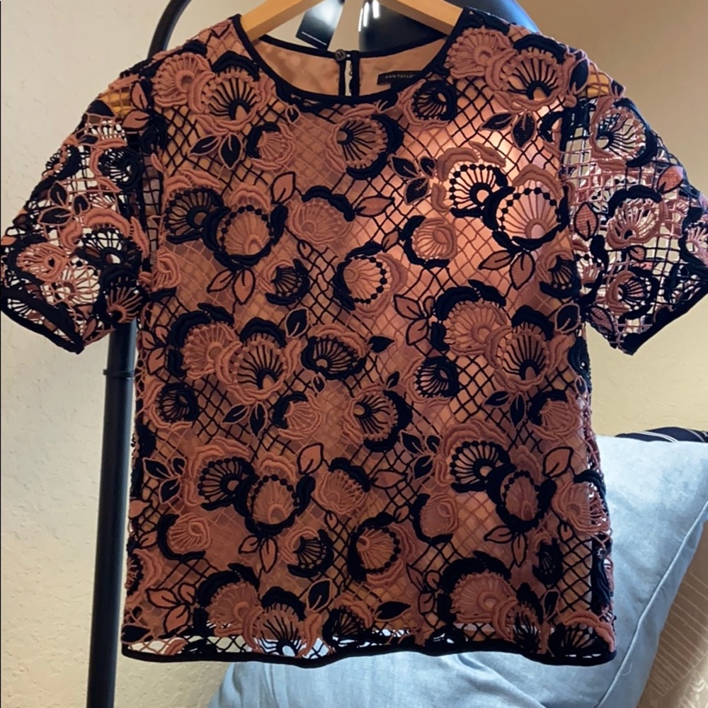 Ann Taylor floral top
